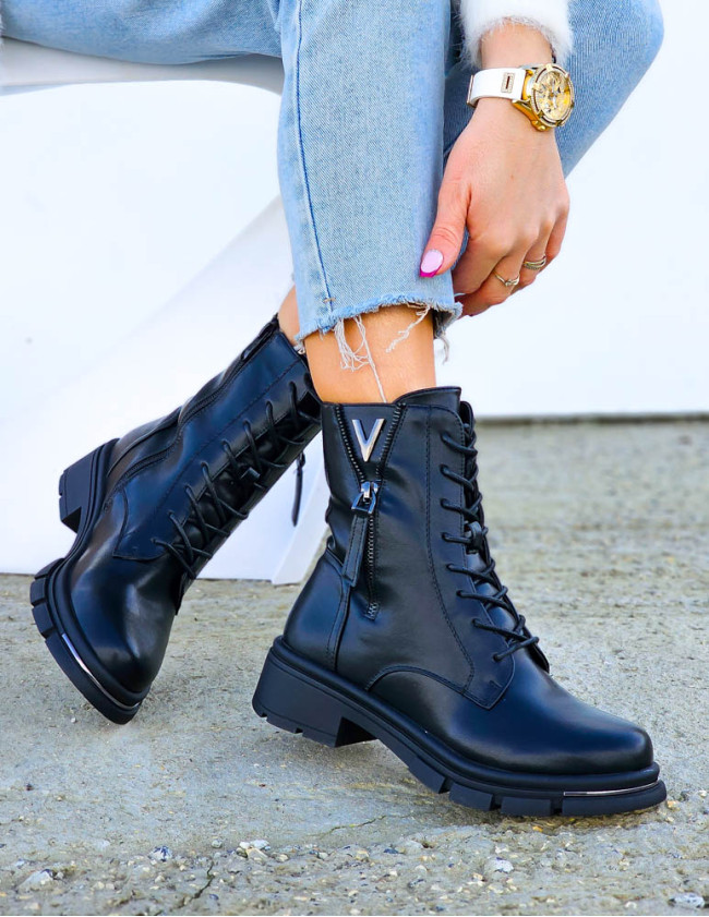 Klasyczne Skórzane Botki Oficerki Venom Black Klasyczne Skórzane Botki Oficerki Venom Black