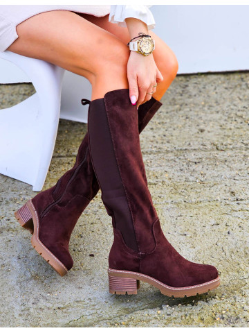 Czekoladowe Zamszowe Kozaki Na Niskim Klocku Madera Czekoladowe Zamszowe Kozaki Na Niskim Klocku Madera