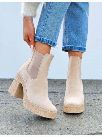 Beżowe Botki Blogerki Ocieplane Na Słupku Beżowe Botki Blogerki Ocieplane Na Słupku