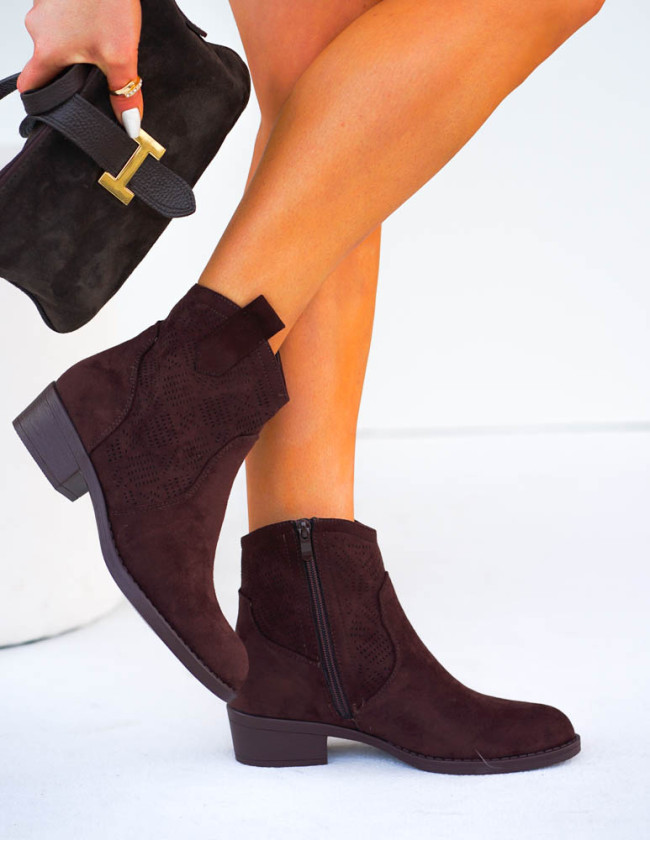 Czekoladowe Ażurowe Zamszowe Botki Szyblety Vanessa Czekoladowe Ażurowe Zamszowe Botki Szyblety Vanessa