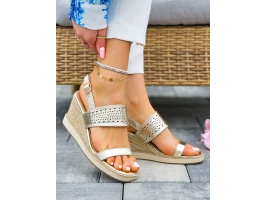 Ażurowe Sandały Na Koturnie Ideal Shoes Różowe Złote